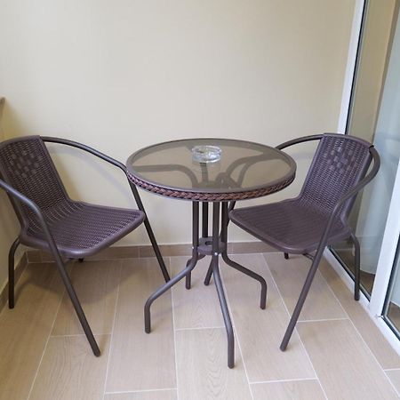 Kristi Apartments 03 Тирана Екстер'єр фото