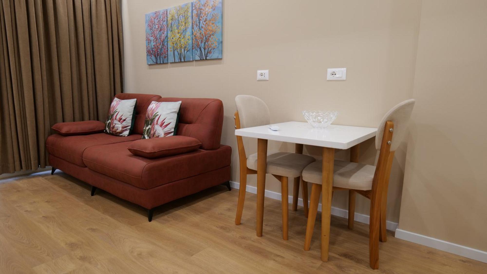 Kristi Apartments 03 Тирана Екстер'єр фото